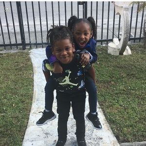 Meet your Posher, Joel